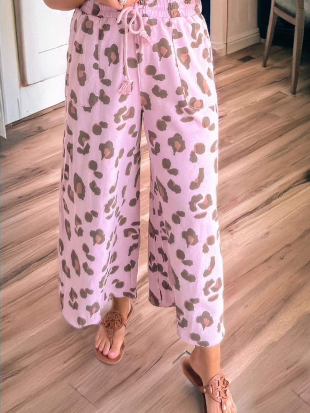 Women's Pink Leopard Print Wide-Leg Lounge Pants